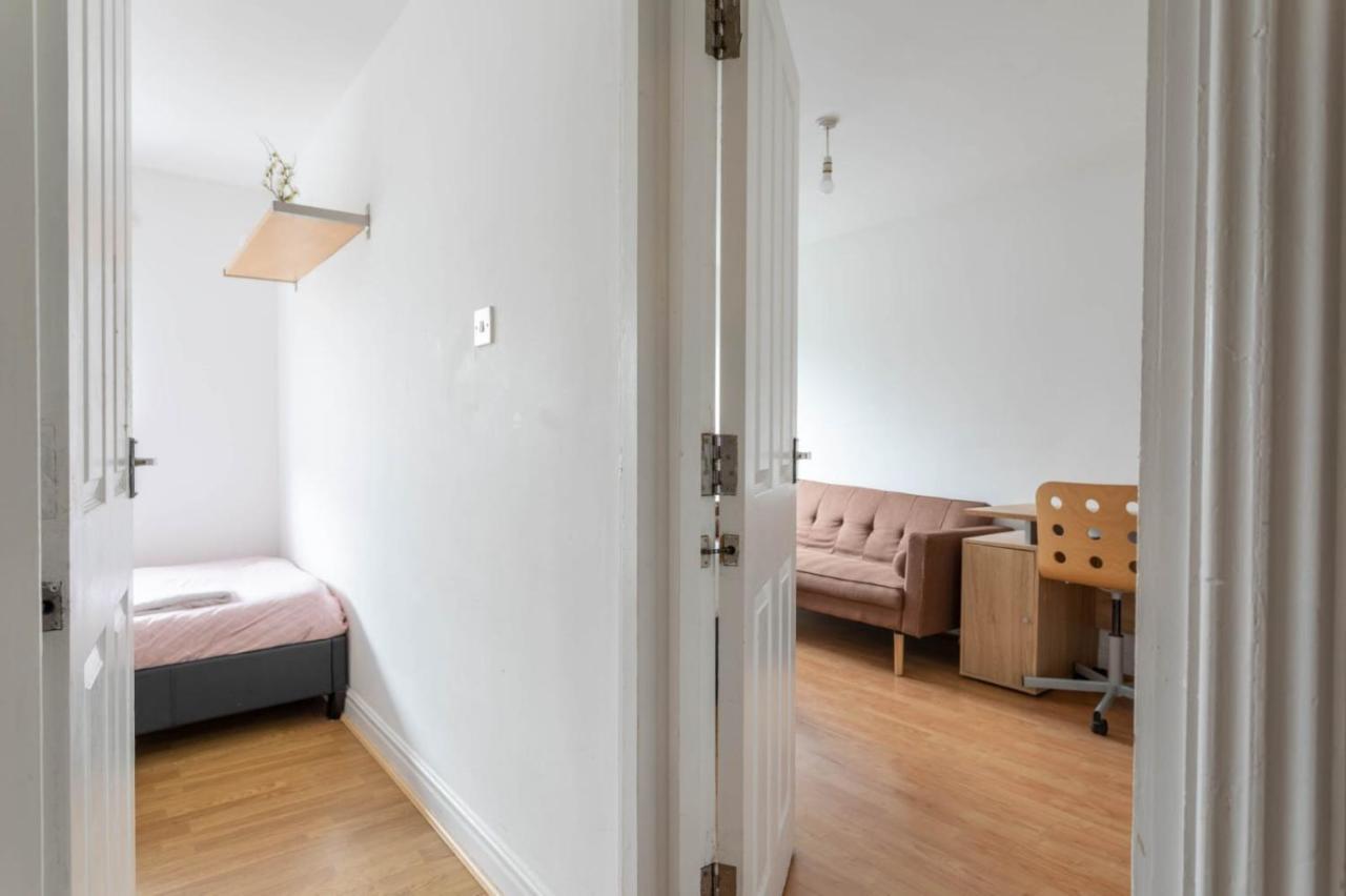 Hanifa Place Leeds  Exterior photo