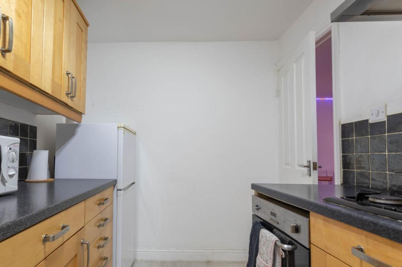 Hanifa Place Leeds  Exterior photo